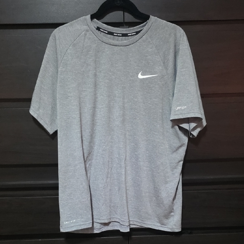 Nike Men's Heather Gray Dri-FIT Tee